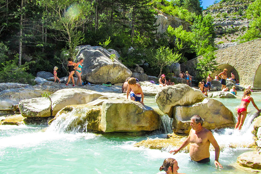 Les bonnes raisons de choisir un camping en bord de rivière ?